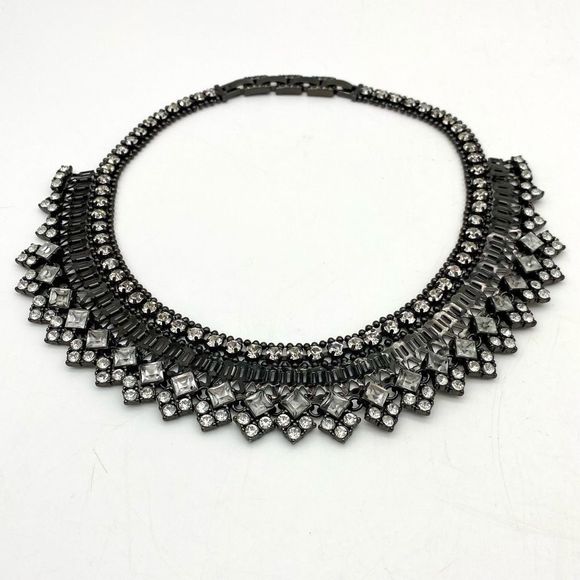 Stella & Dot Hematite Palladian Necklace - Picture 3 of 16